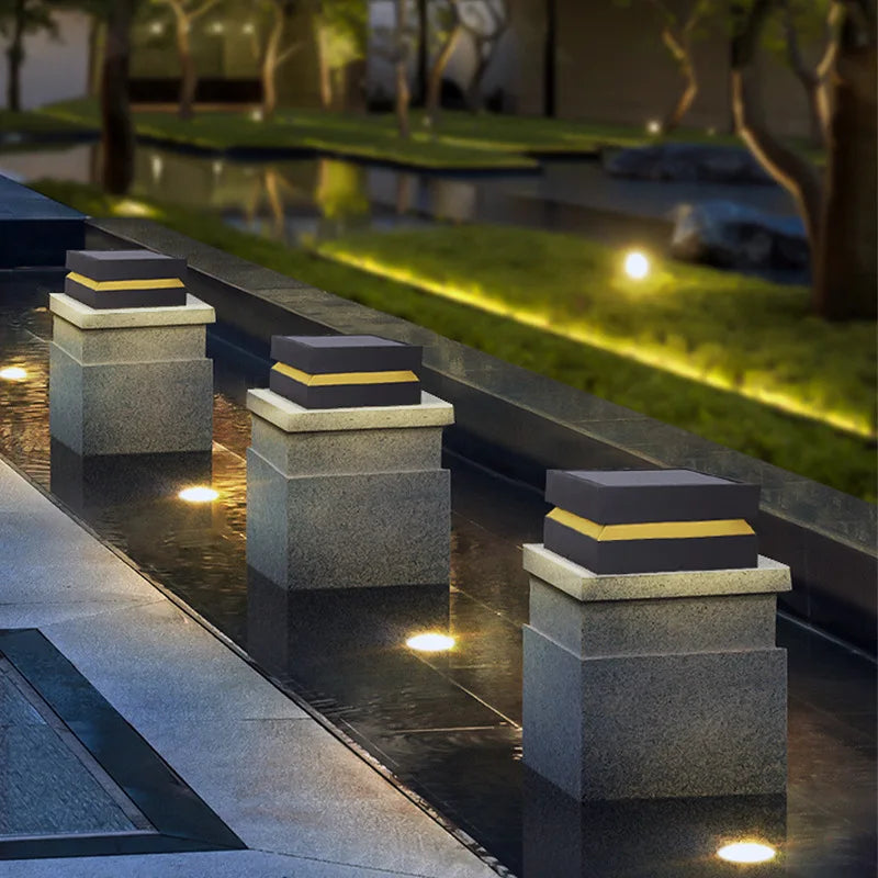 Outdoor Courtyard LED Lawn Lamp Waterproof IP65 Garden Square Solar Street Light For Pillar Chapiter Fence Door Post Decoration